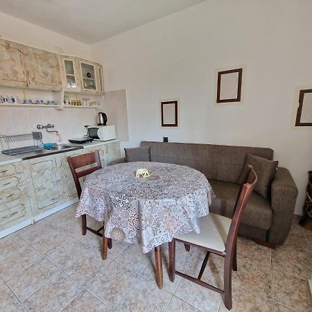 Zoya Apartment Sozopol Extérieur photo